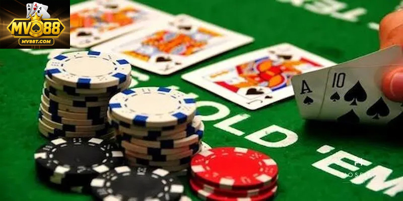 Triple Card Poker Là Gì? Hướng Dẫn Chi Tiết Cho Newbie So sánh độ mạnh bộ ba lá để phân thắng thua